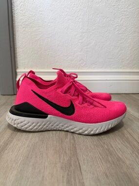 Nike Hot Pink FlyKnit Running Shoes